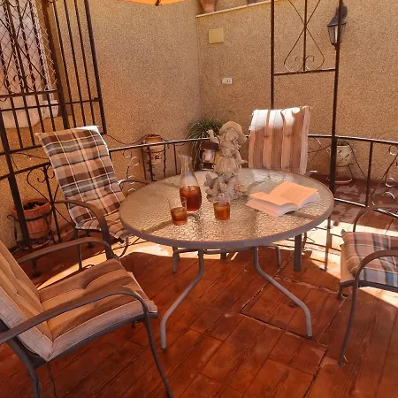 La Fuente Romana Campo-Nubes Exterior photo